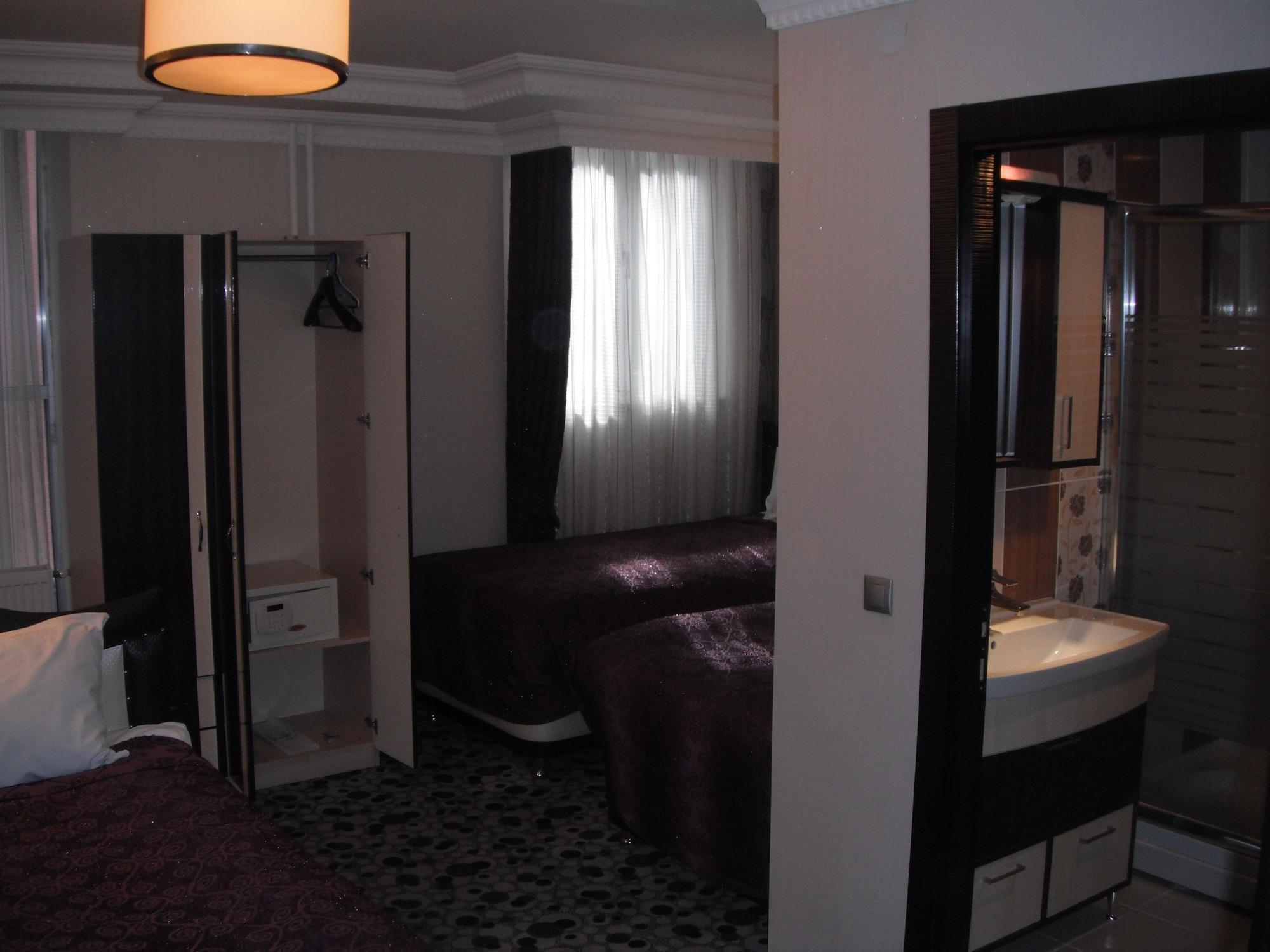 Ankara Risiss Hotel Buitenkant foto